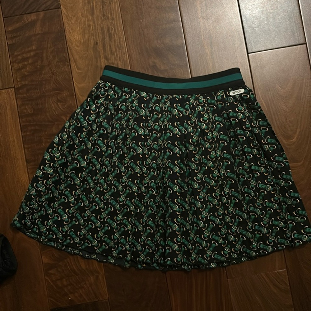 Retour pleated skirt